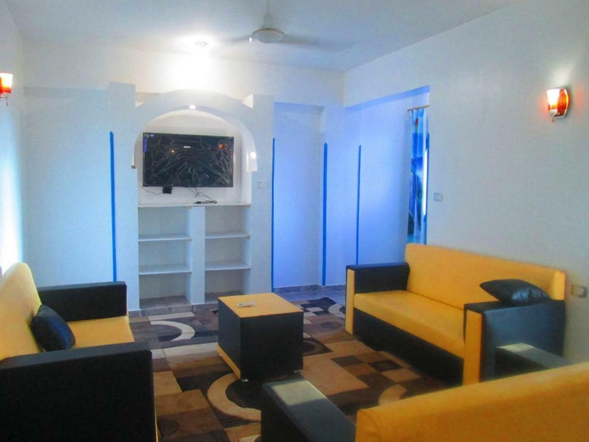 Moon Valley Apartments Луксор Экстерьер фото